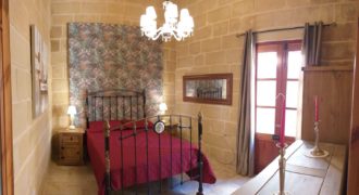 Cospicua – Townhouse with Garage