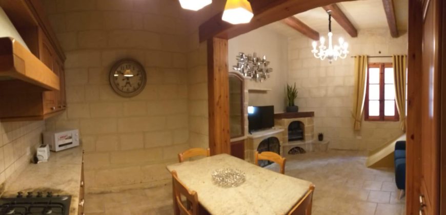 Cospicua – Townhouse with Garage