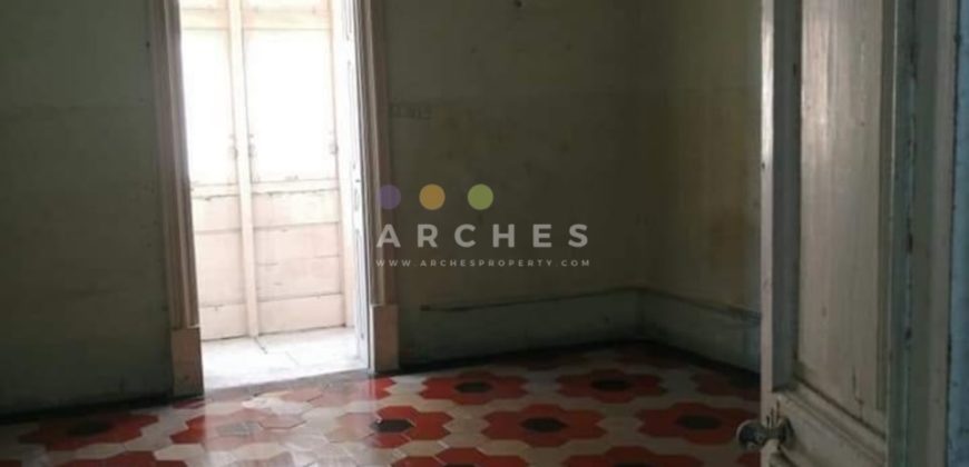 COSPICUA – TOWNHOUSE – 300,000