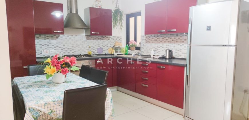 Qormi- A Fully furnished 3 bedroom apartment