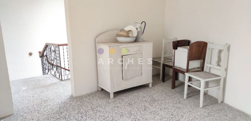 Qormi- An Unconverted Townhouse