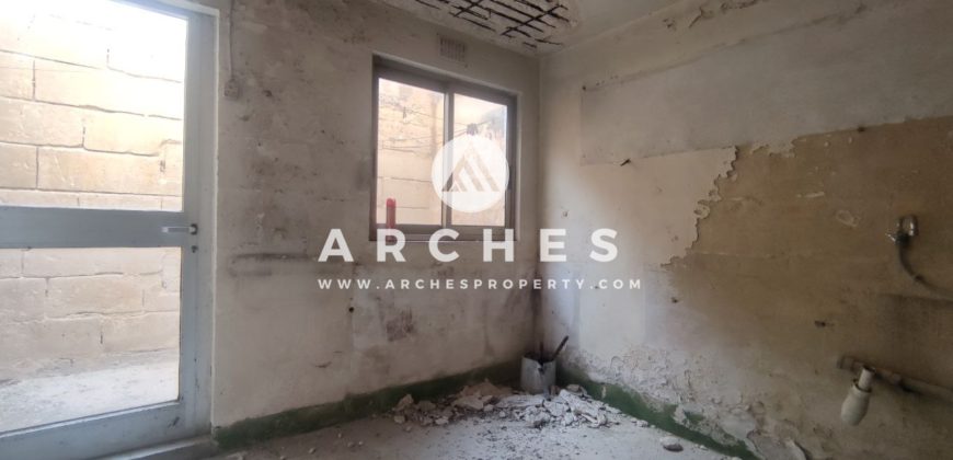 Qormi Unconverted Townhouse